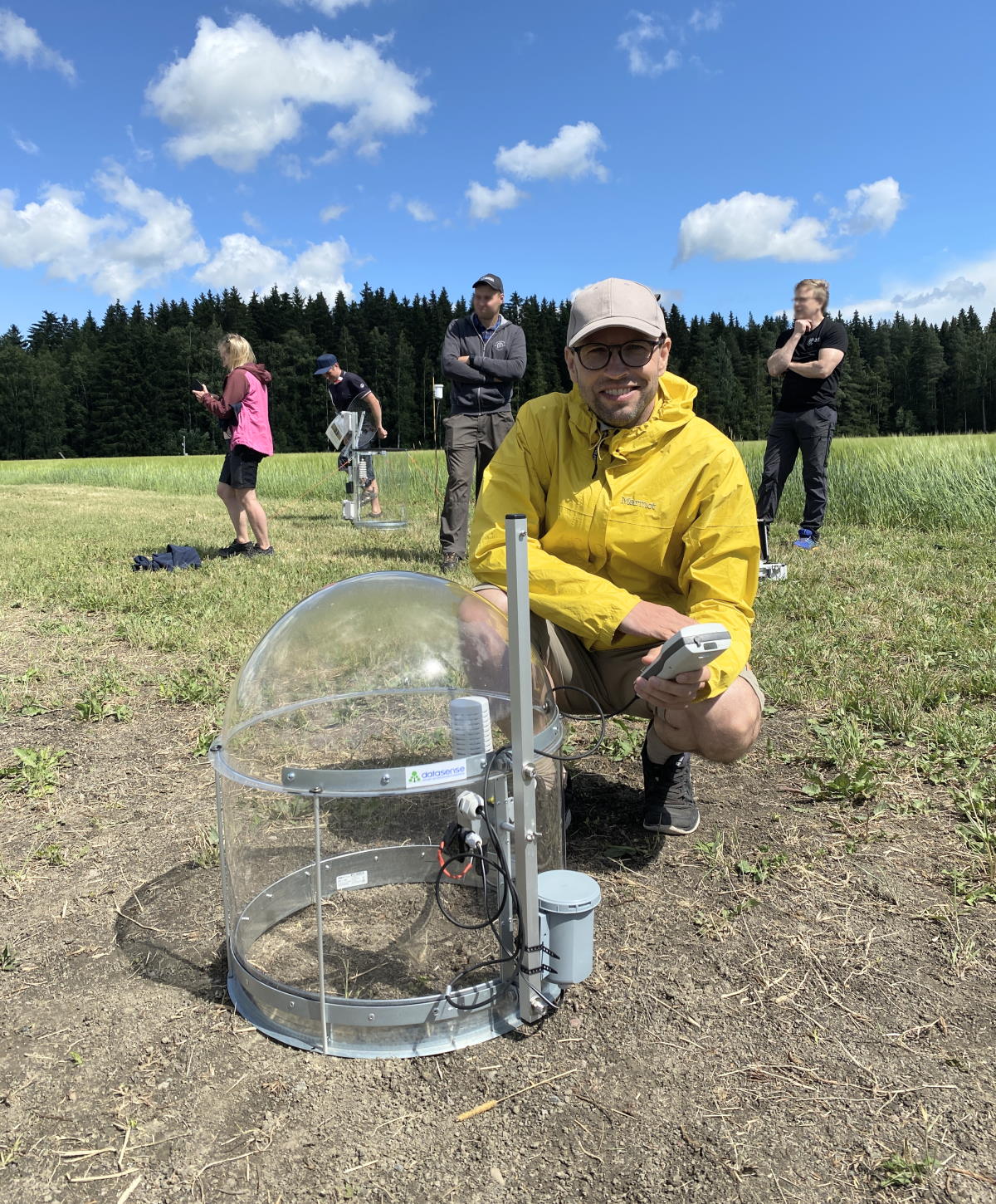 Maahengitysmittaus Levomäen tilalla Loimaalla.